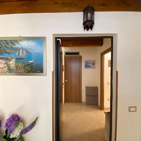 Affaccio Su Stromboli Tropea