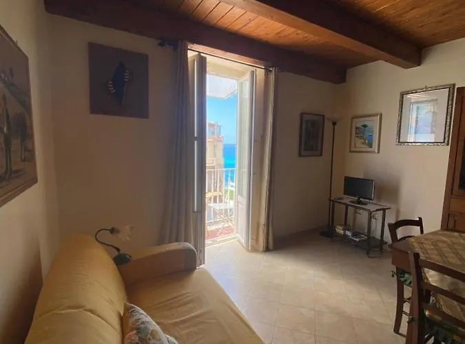 Affaccio Su Stromboli Apartment