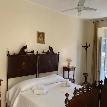 Affaccio Su Stromboli * トロペーア