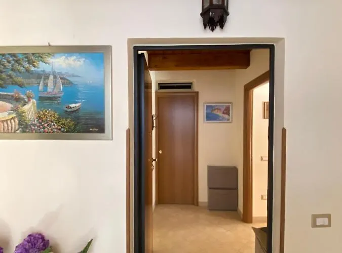 Affaccio Su Stromboli Tropea